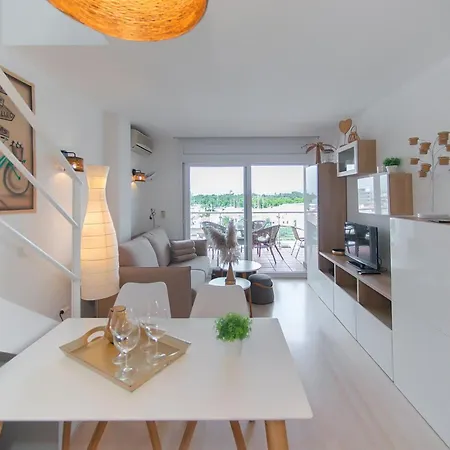 Welcs 254 Emp Con Vista Al Canal Apartament
