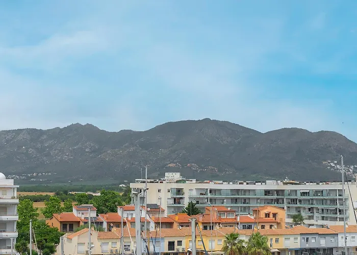 Welcs 254 Emp Con Vista Al Canal